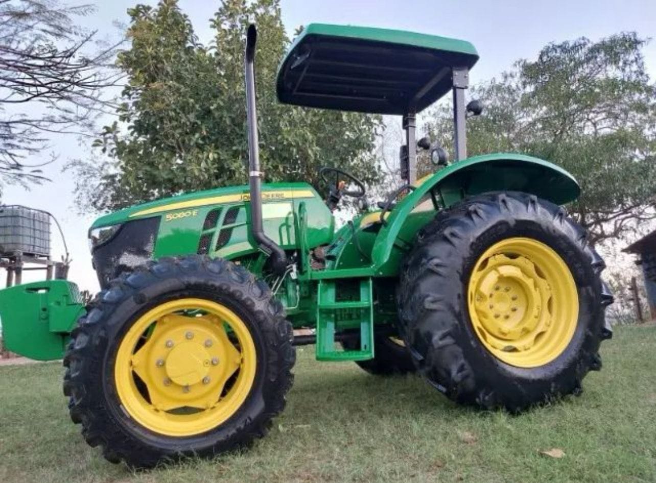 Trator John Deere 5080E 2022 - Imagem 3