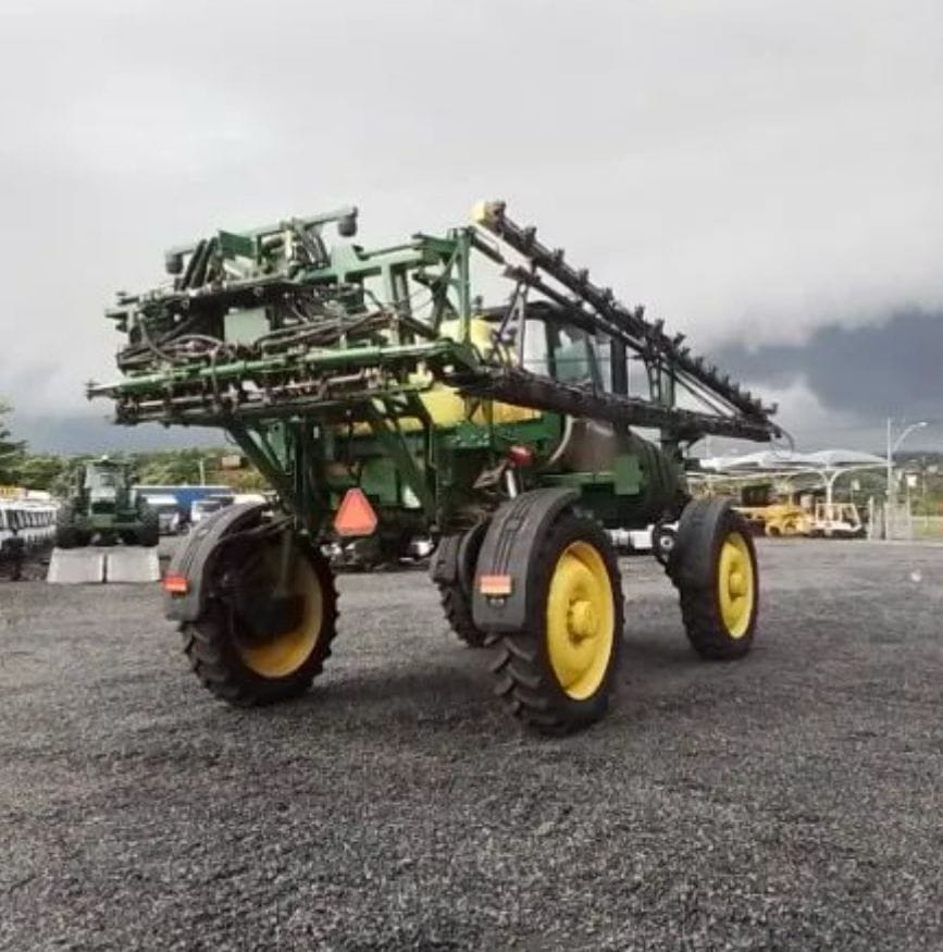 Pulverizador Autopropelido John Deere M4030 2022 com 950 horas - Imagem 1