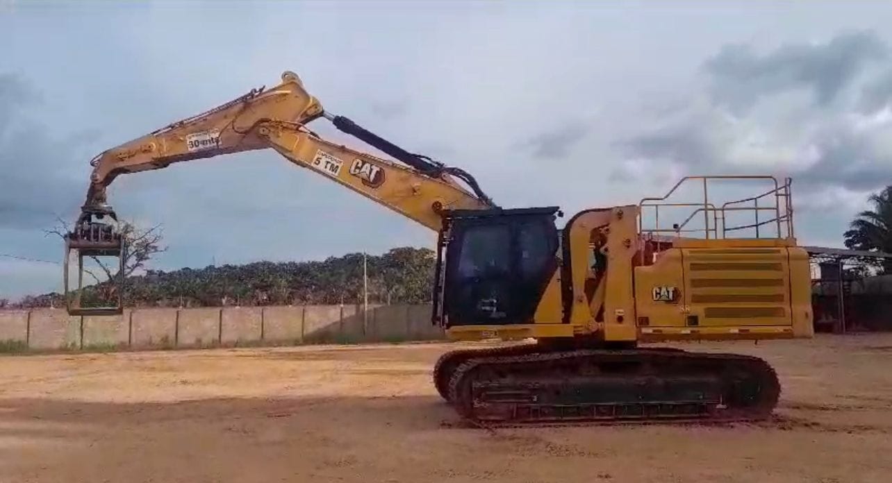 Escavadeira Caterpillar 336 2021 com 2870 horas - Imagem 5