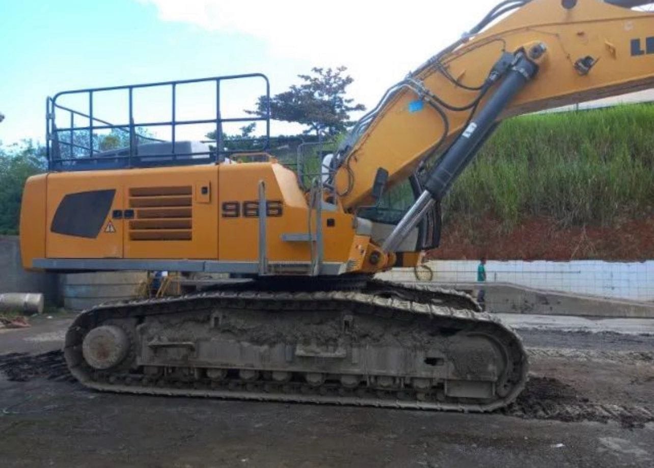 Escavadeira Liebherr R966 2018 - Imagem 4