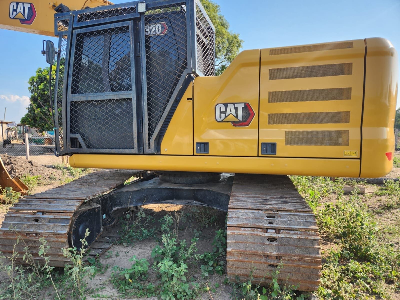 Escavadeira Caterpillar 320 2021 - Imagem 1