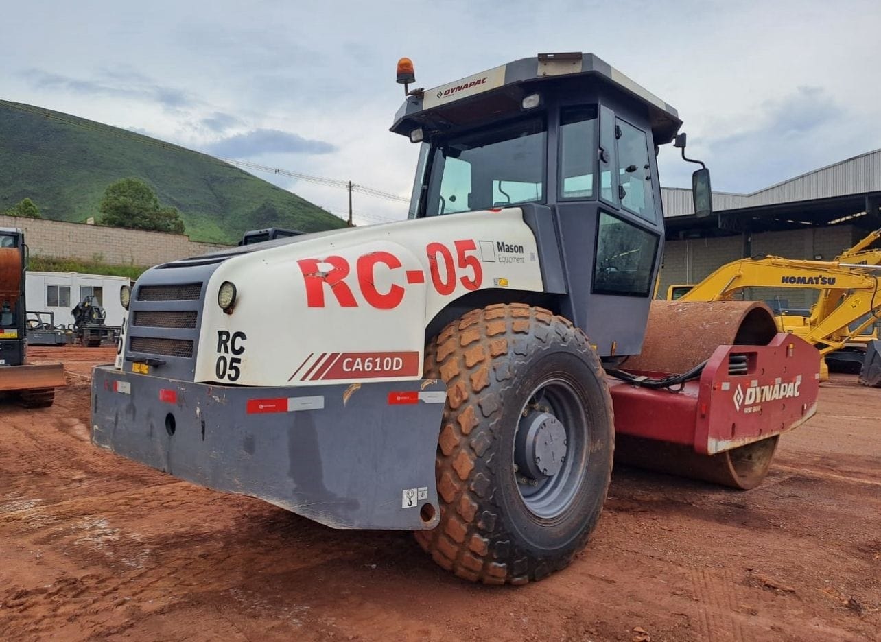 Rolo Compactador Dynapac CA610D 2021 - Imagem 4