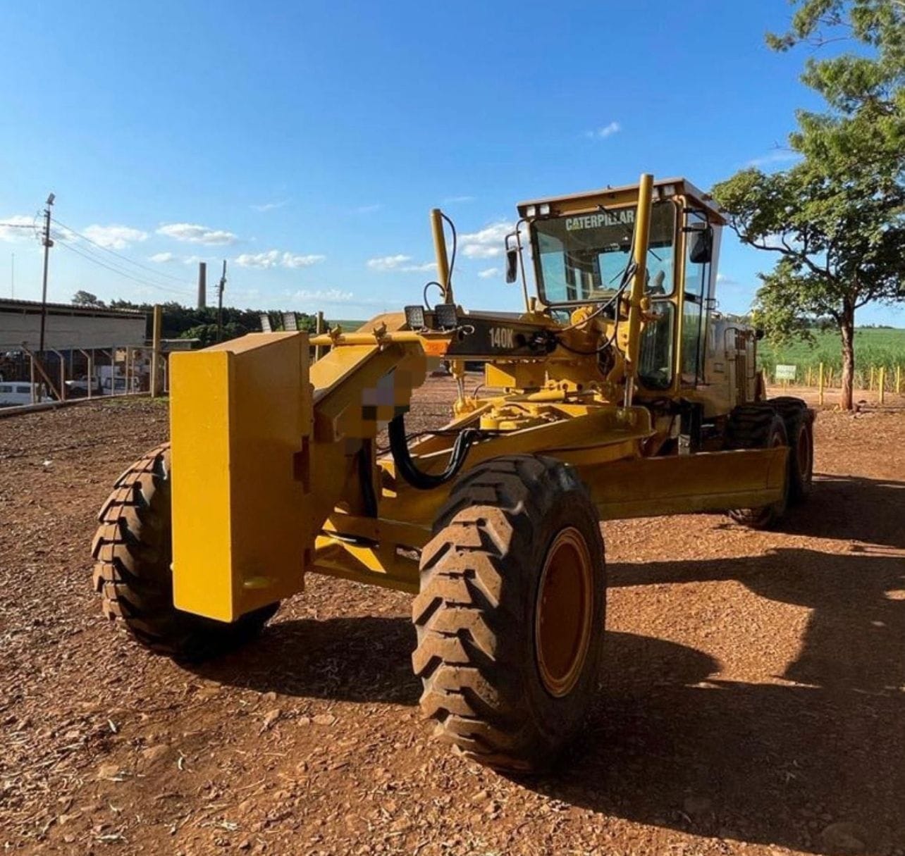 Motoniveladora Caterpillar 140K 2013 - Imagem 1