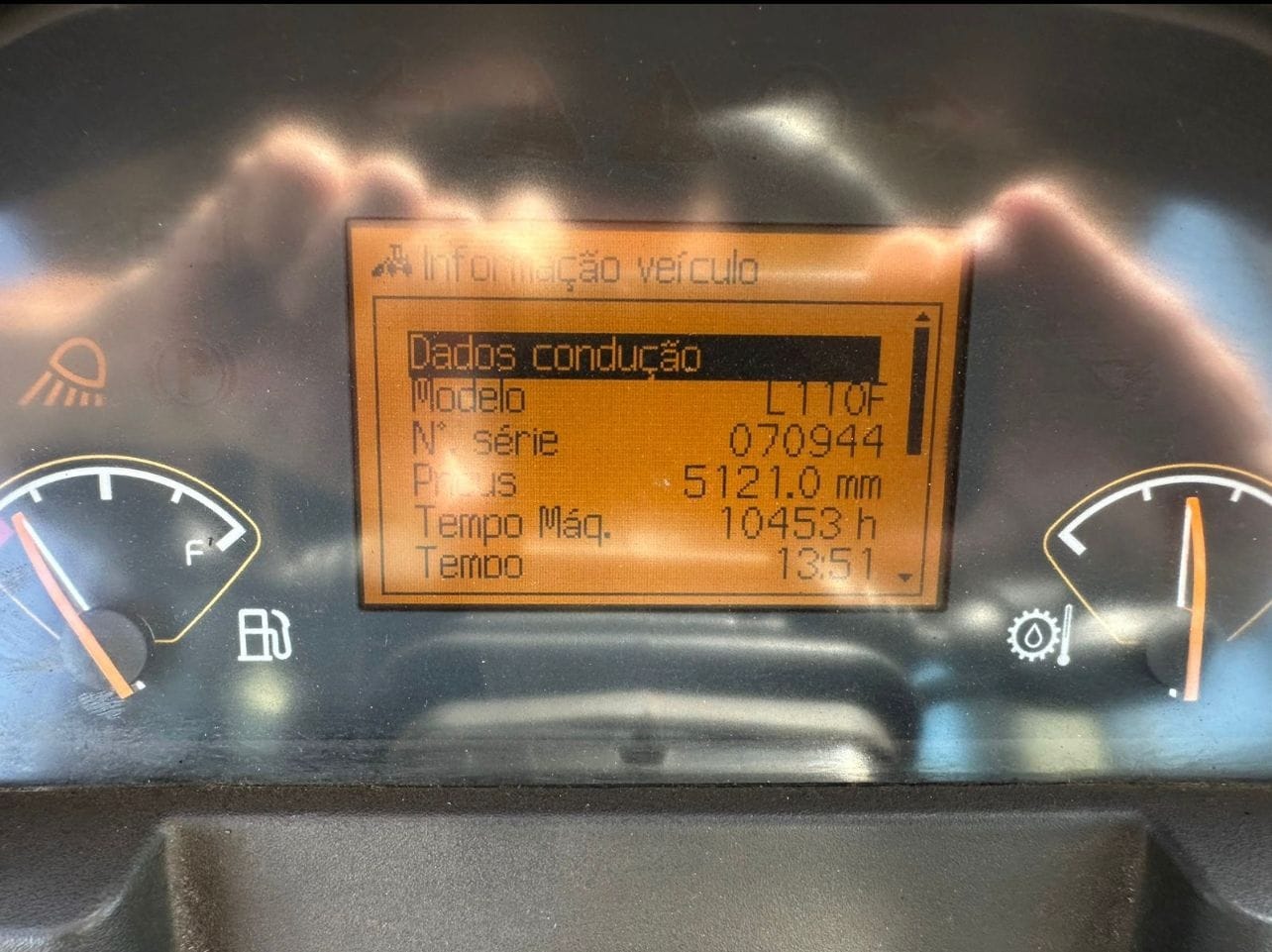 Pá Carregadeira Volvo L110F 2014 - Imagem 2