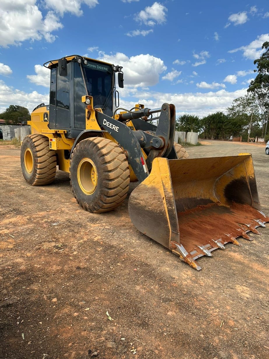 Pá Carregadeira John Deere 544K 2021 - Imagem 1