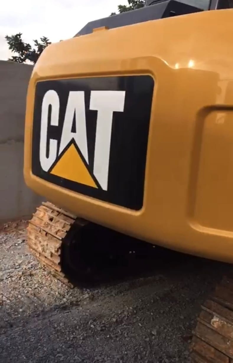Escavadeira Caterpillar 313D2GC  2020 - Imagem 7