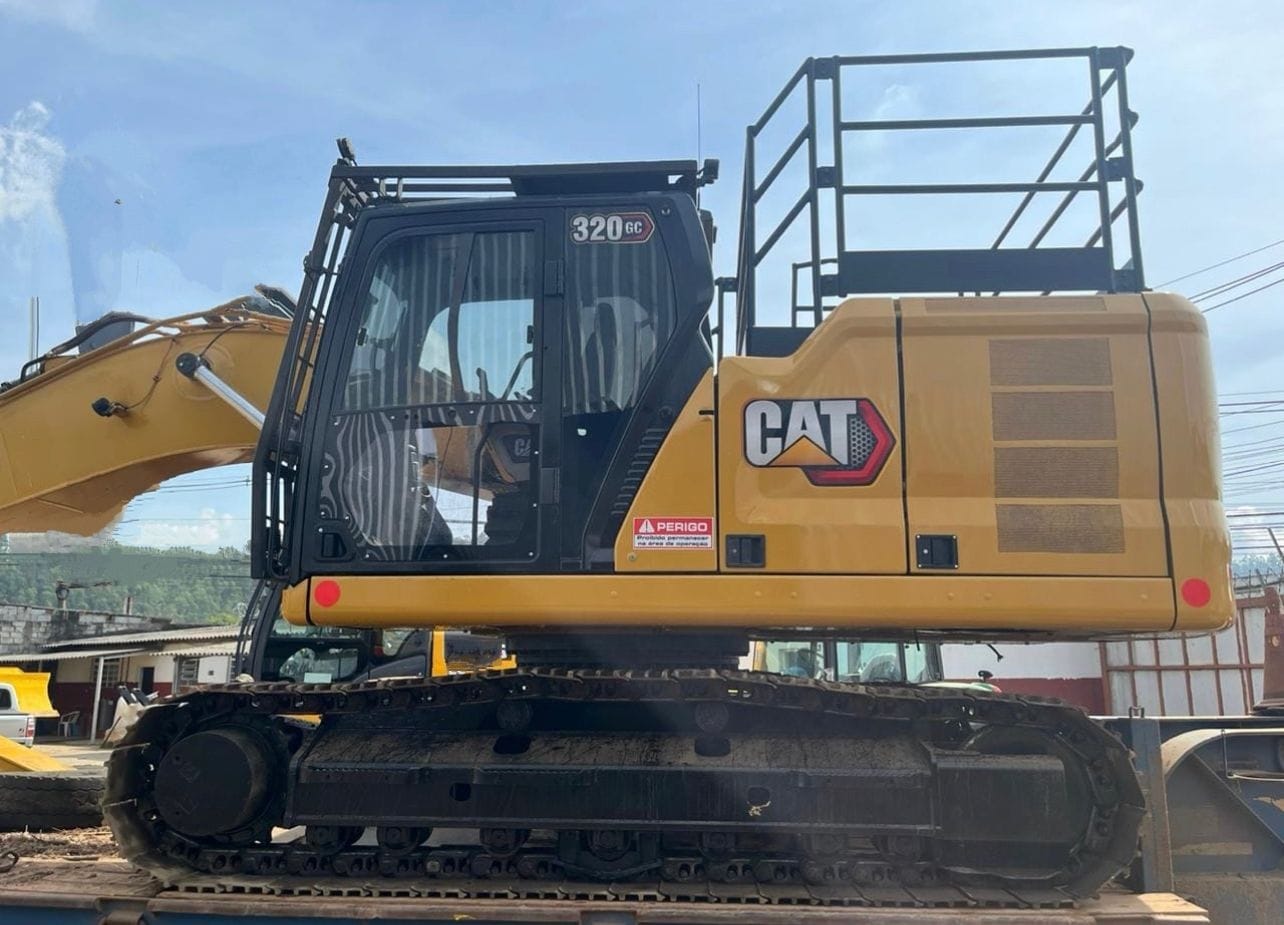 Escavadeira Caterpillar 320GC  2020 - Imagem 1
