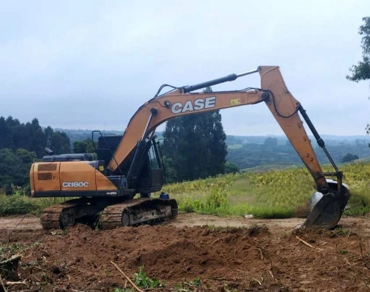 Escavadeira Case Construction CX180C 2018 - Imagem 1