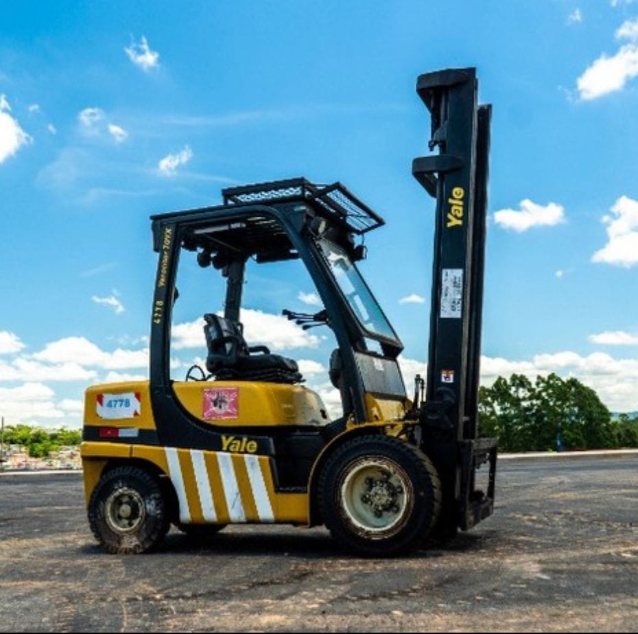 Empilhadeira Yale GP070VX 2017 - Imagem 4