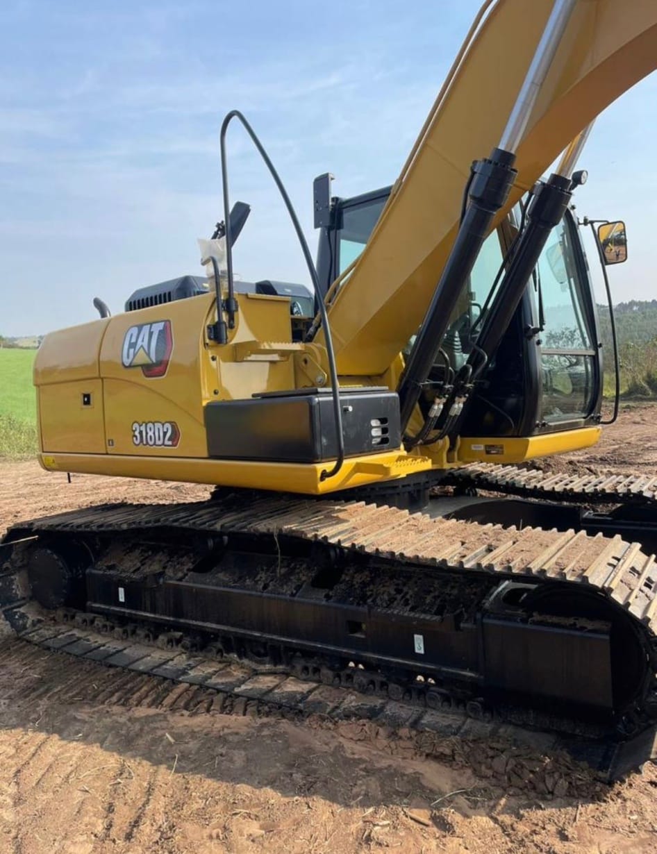 Escavadeira Caterpillar 318D2 2022 - Imagem 2