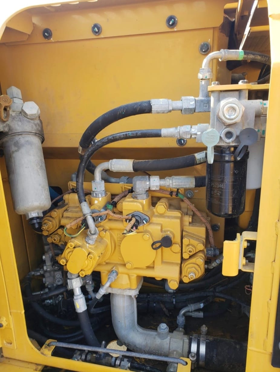 Escavadeira Caterpillar 313D 2018 - Imagem 5