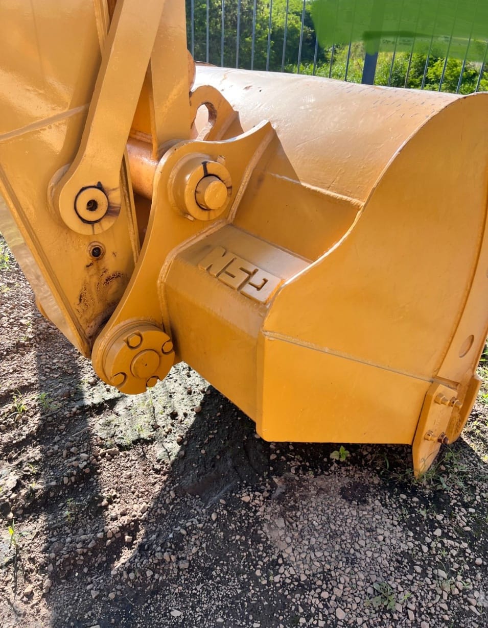 Escavadeira Caterpillar 320DL 2008 - Imagem 5