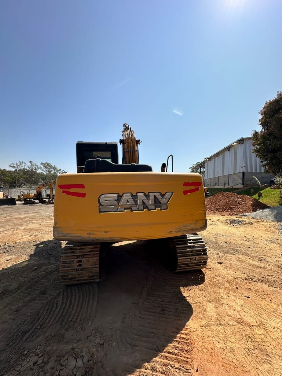 Escavadeira SANY SY135 C 2018 - Imagem 4