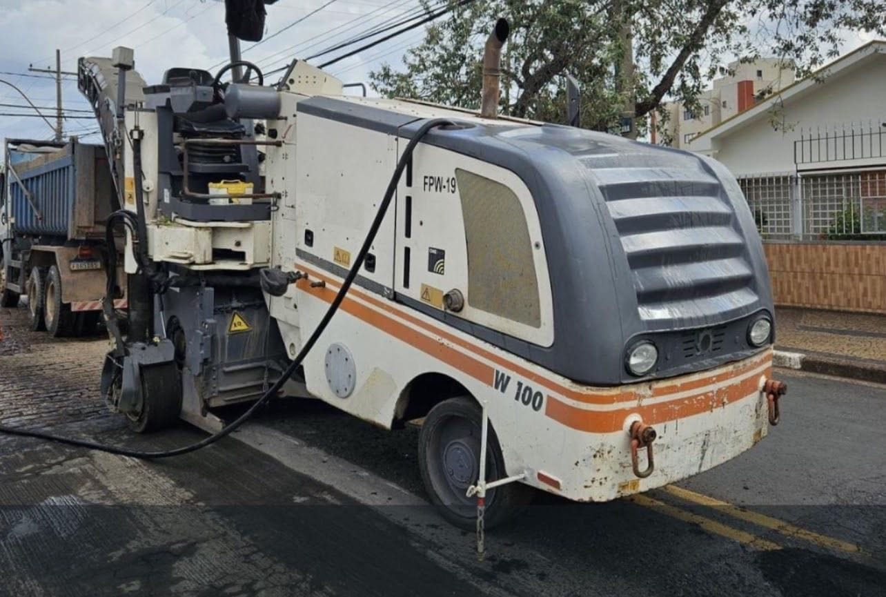 Fresadora Wirtgen W100F 2011 - Imagem 3