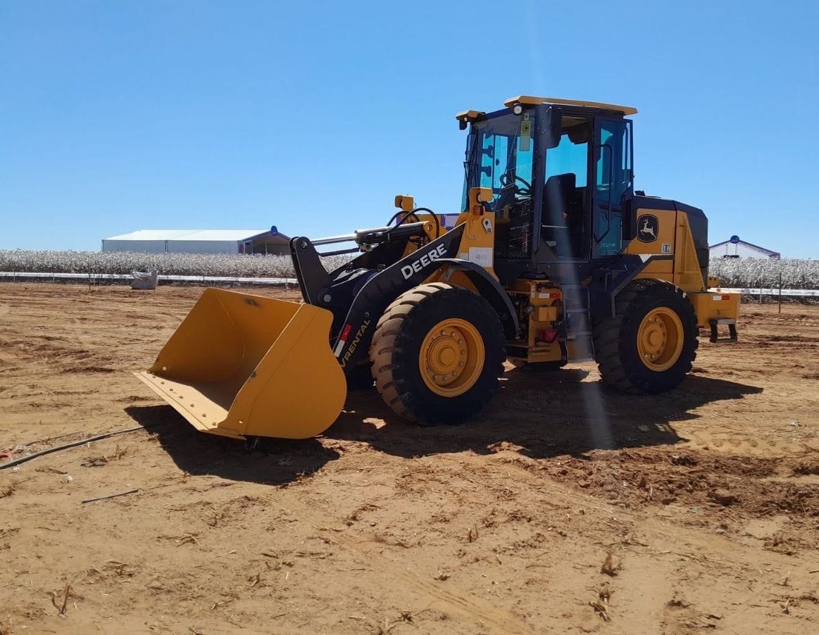 Pá Carregadeira John Deere 444G 2022 - Imagem 1