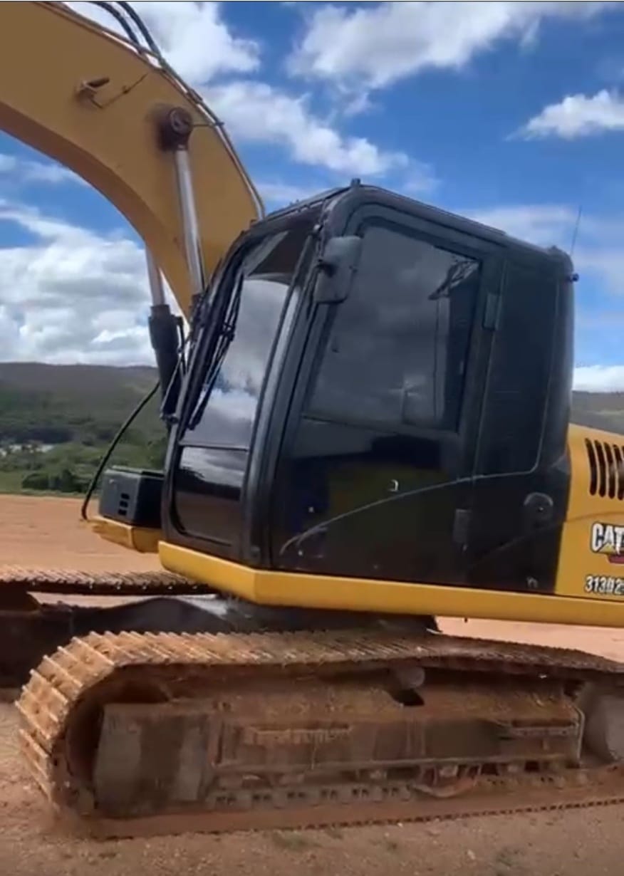 Escavadeira Caterpillar 313D2GC  2022 - Imagem 3