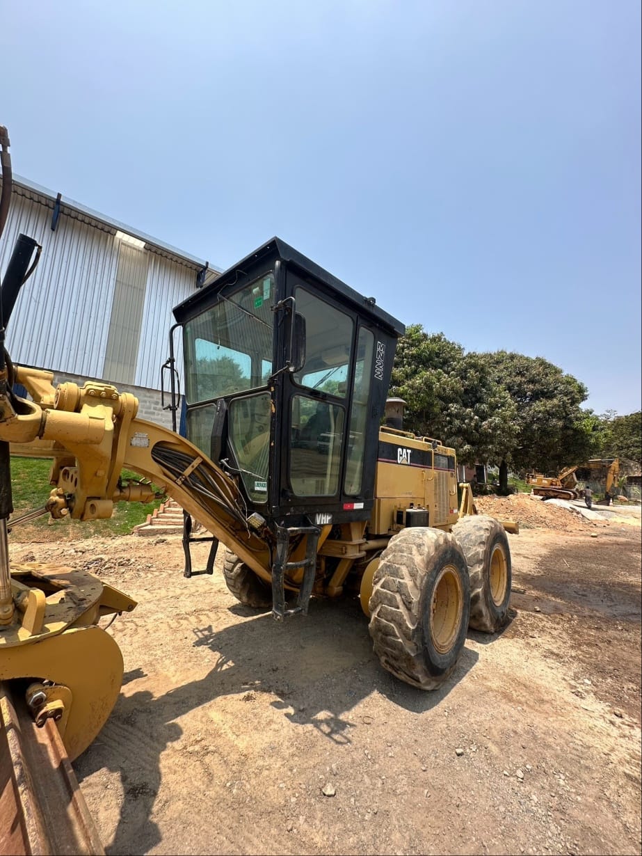 Motoniveladora Caterpillar 160H 2003 - Imagem 4