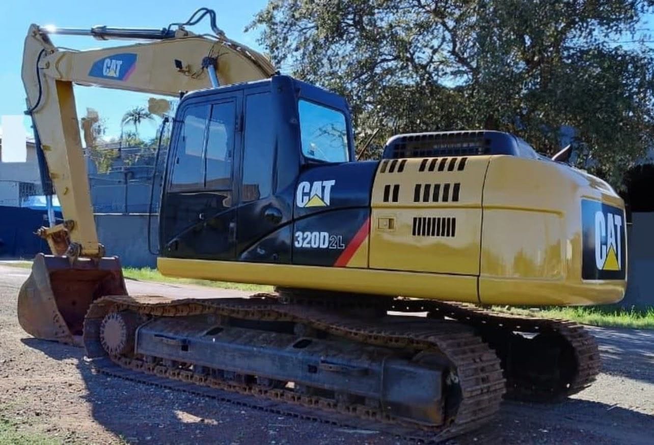 Escavadeira Caterpillar 320D2L 2014 - Imagem 2