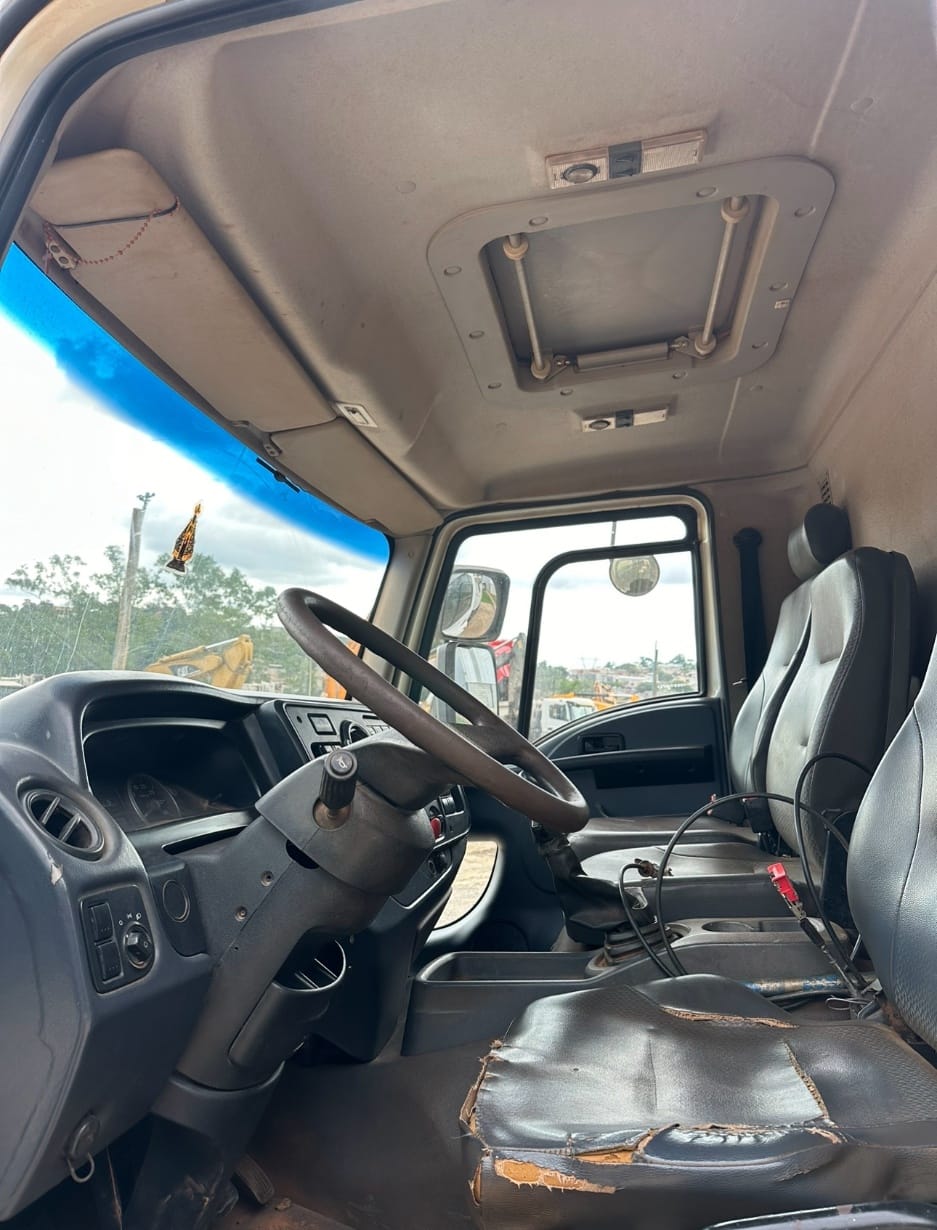 Caminhão Ford CARGO 1519 E Turbo 2013 - Imagem 6