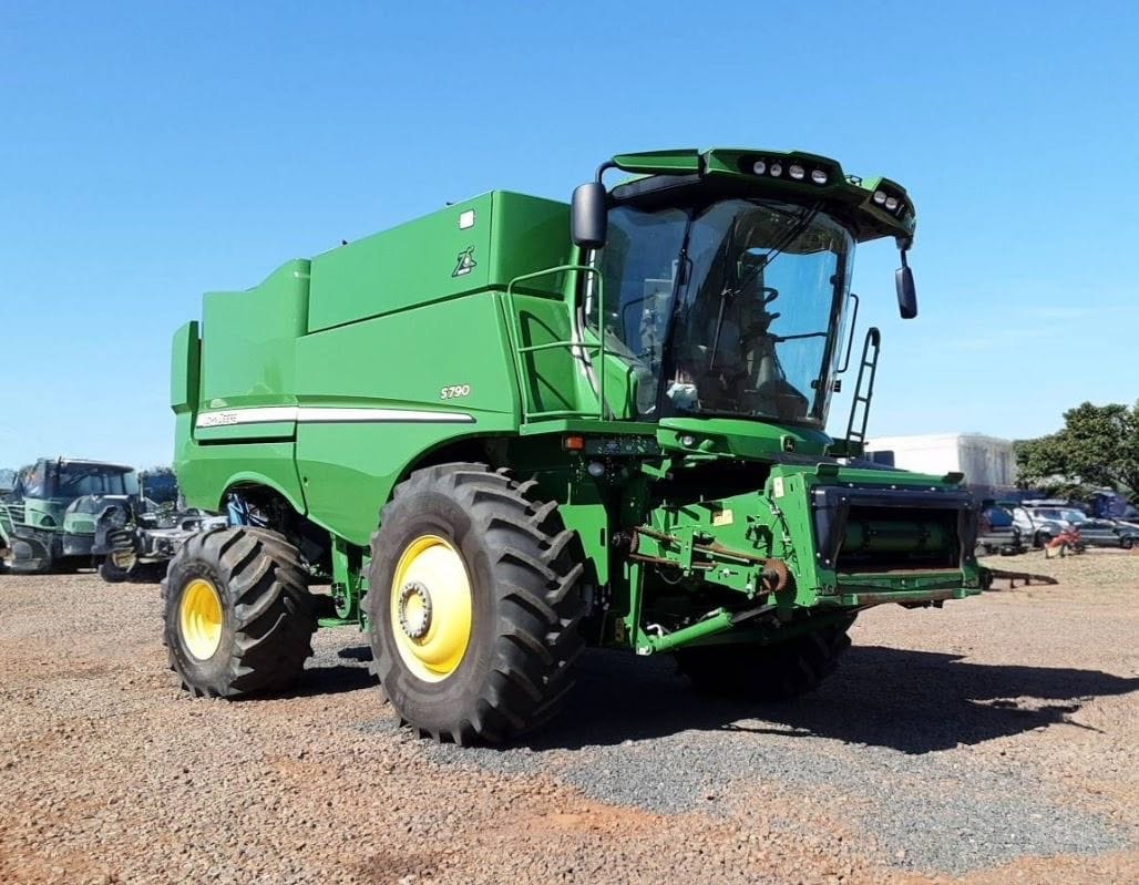 Colheitadeira John Deere S790 2022 - Imagem 1
