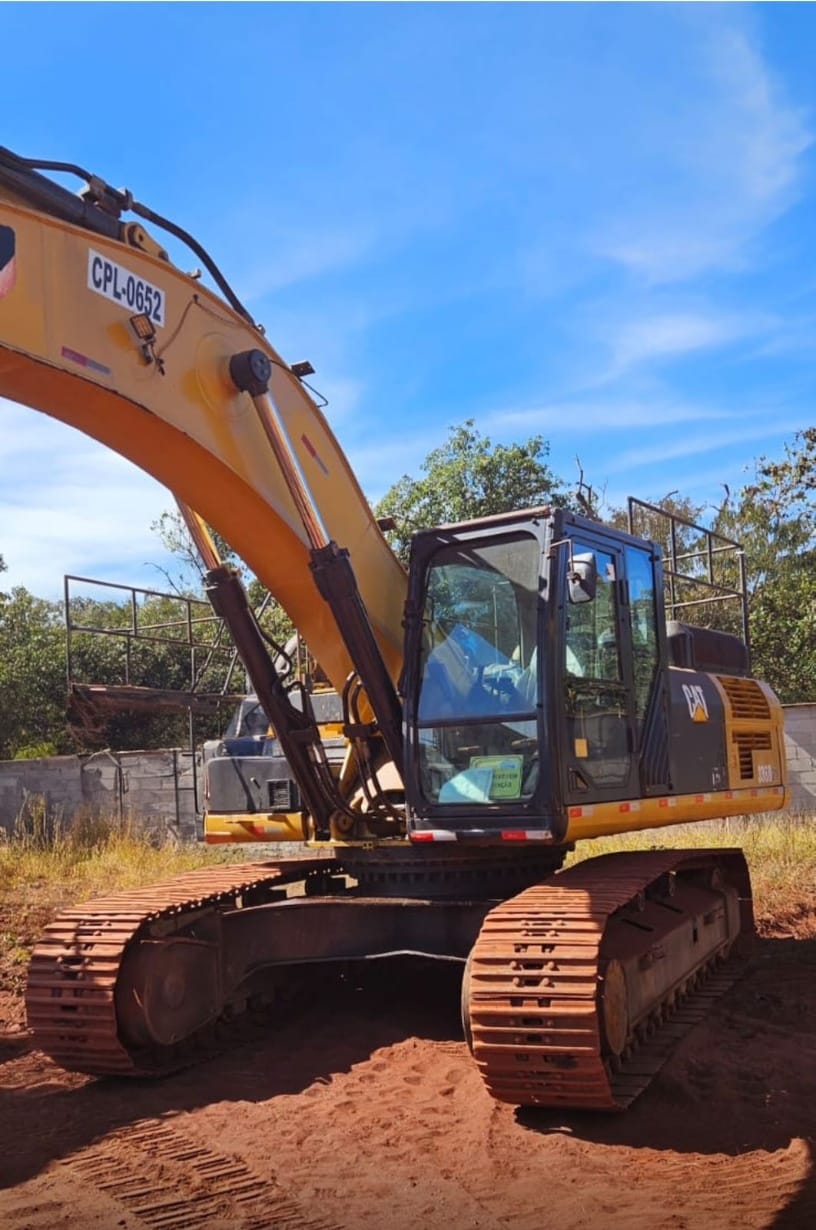 Escavadeira Caterpillar 336DL 2018 - Imagem 3