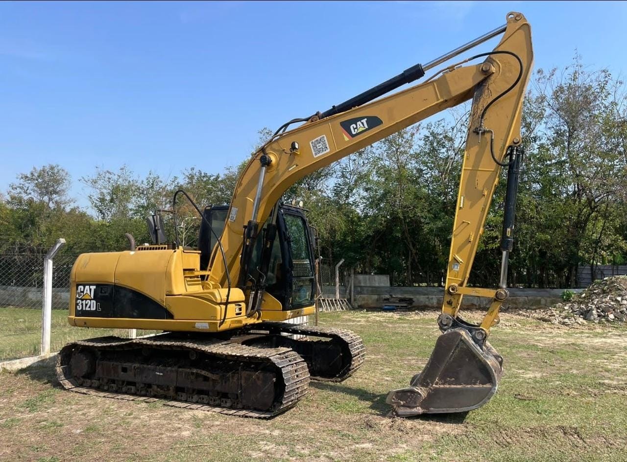 Escavadeira Caterpillar 312 DL 2009 - Imagem 2