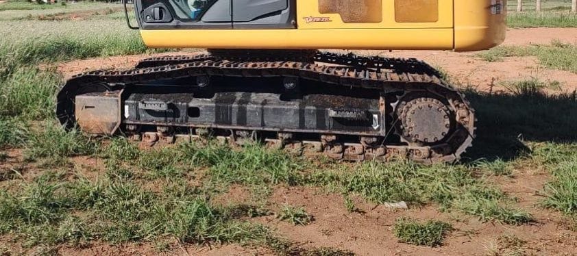 Escavadeira John Deere 200G 2021 - Imagem 2