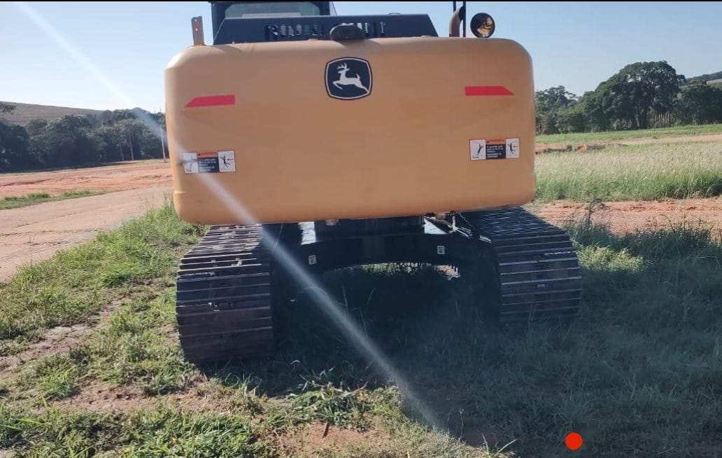 Escavadeira John Deere 200G 2021 - Imagem 4