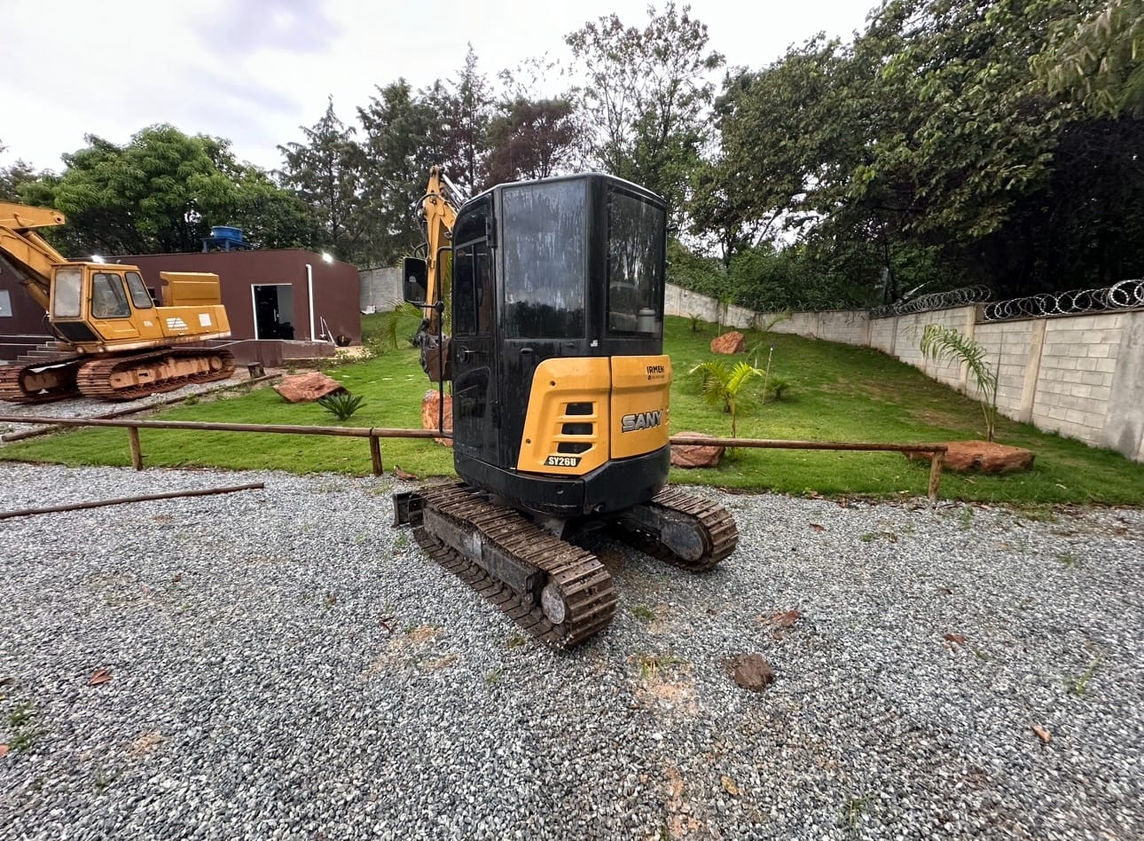 Mini Escavadeira SANY SY26U - Imagem 2