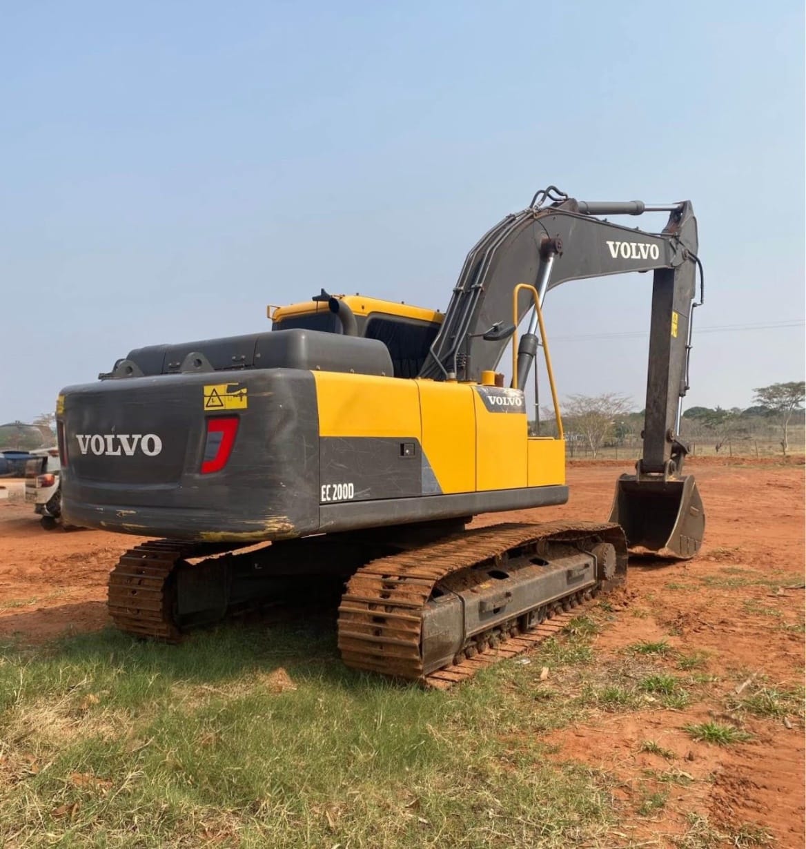 Escavadeira Volvo EC200D 2022 - Imagem 5
