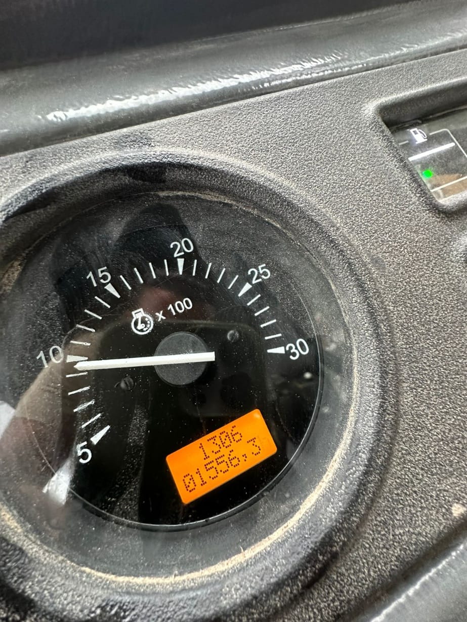 Retroescavadeira Müller MR 406 2023 - Imagem 6