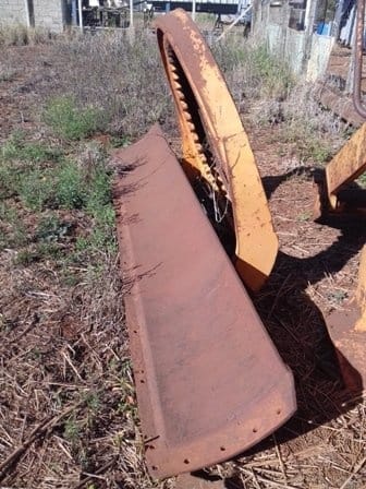 Trator New Holland Outro Modelo - Imagem 2
