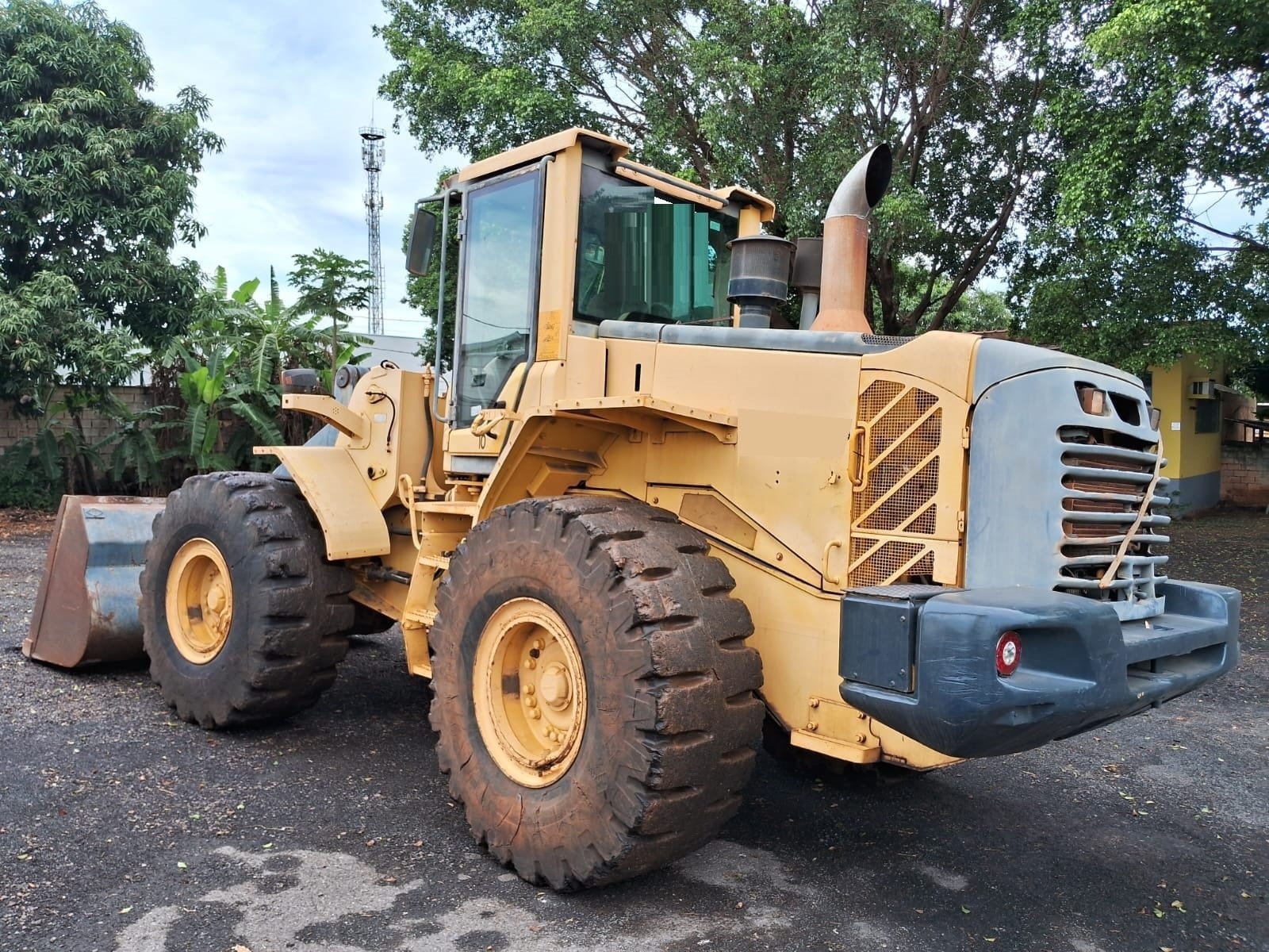 Pá Carregadeira Volvo L110F 2009 - Imagem 2