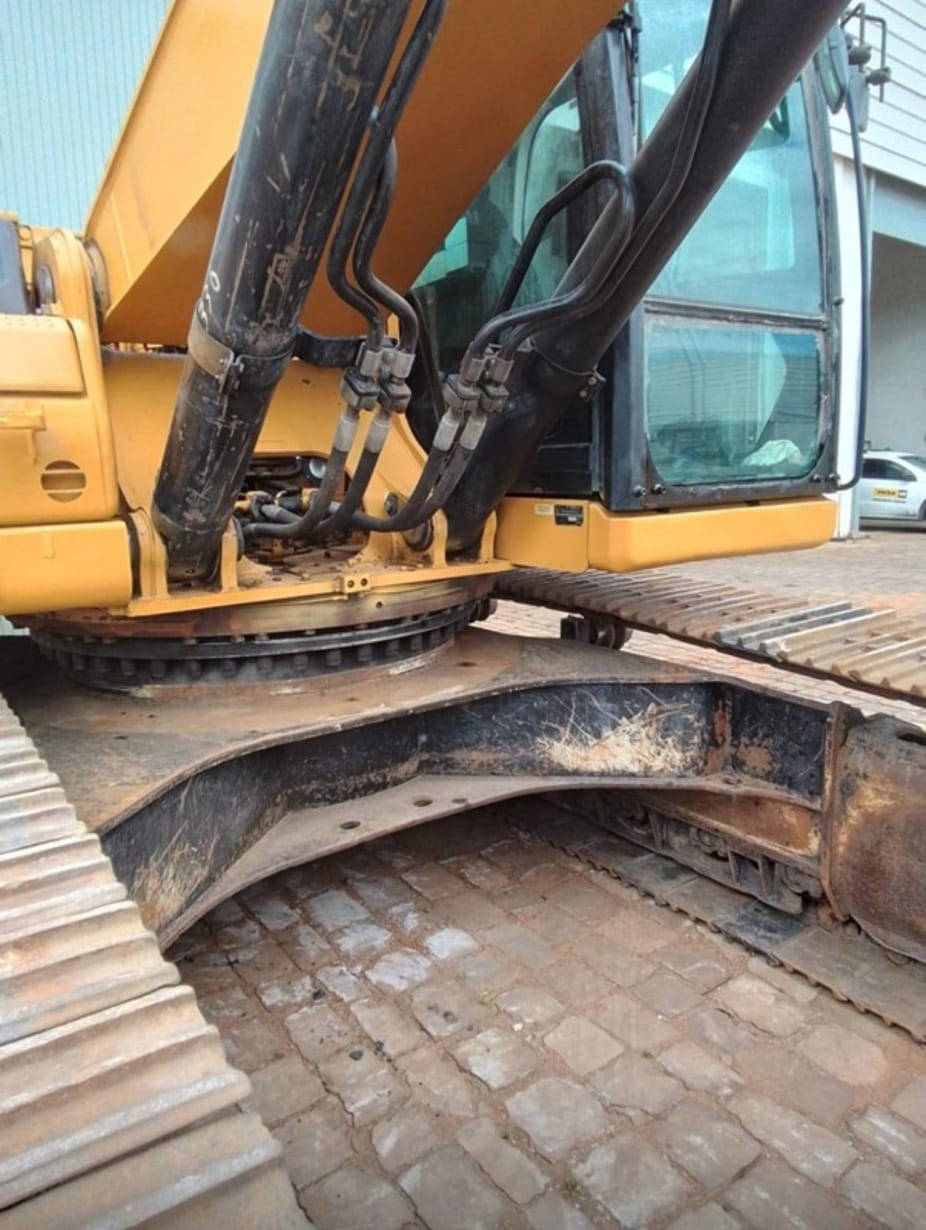Escavadeira Caterpillar 336 2020 - Imagem 3