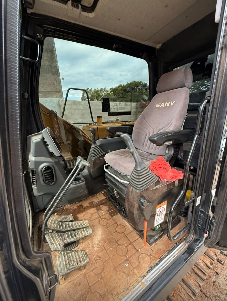 Escavadeira SANY SY135 C 2023 - Imagem 5