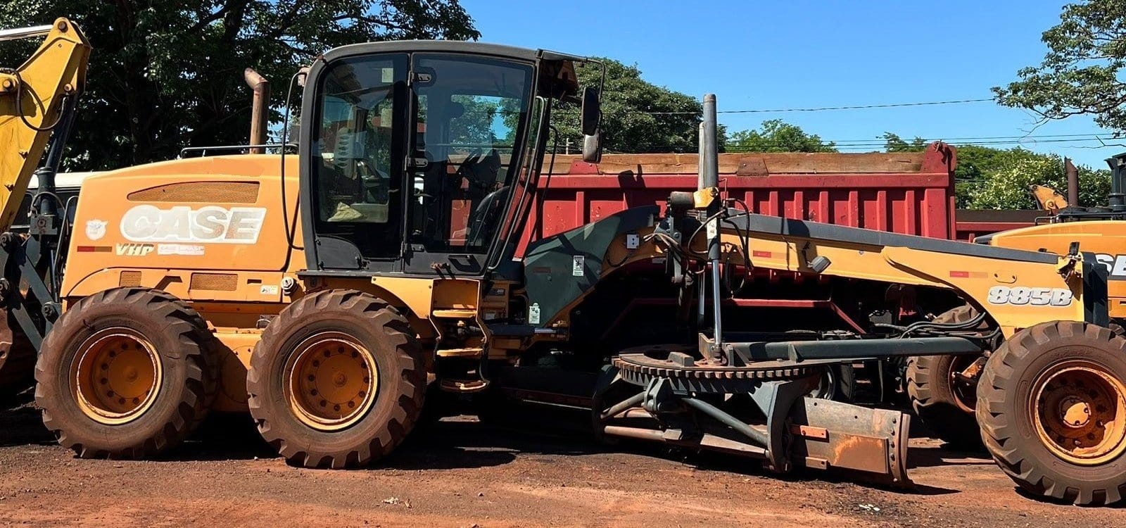 Motoniveladora Case IH Case 885B - Imagem 1