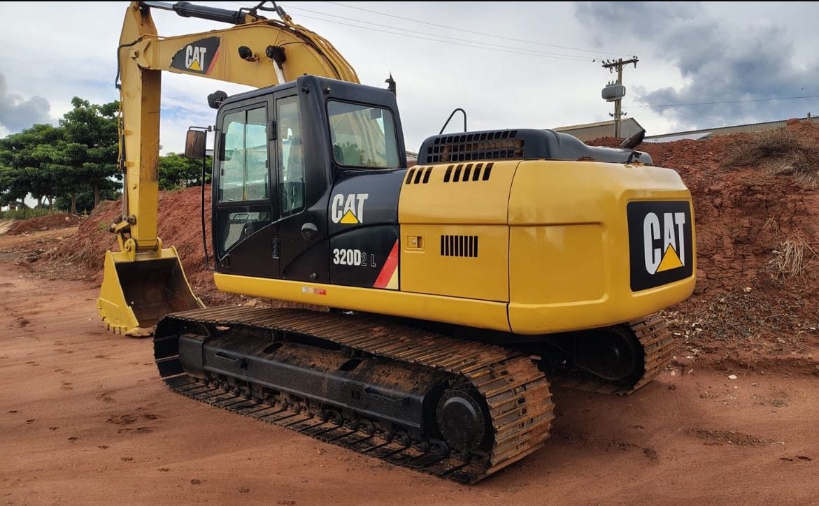 Escavadeira Caterpillar 320D2L 2015 - Imagem 3