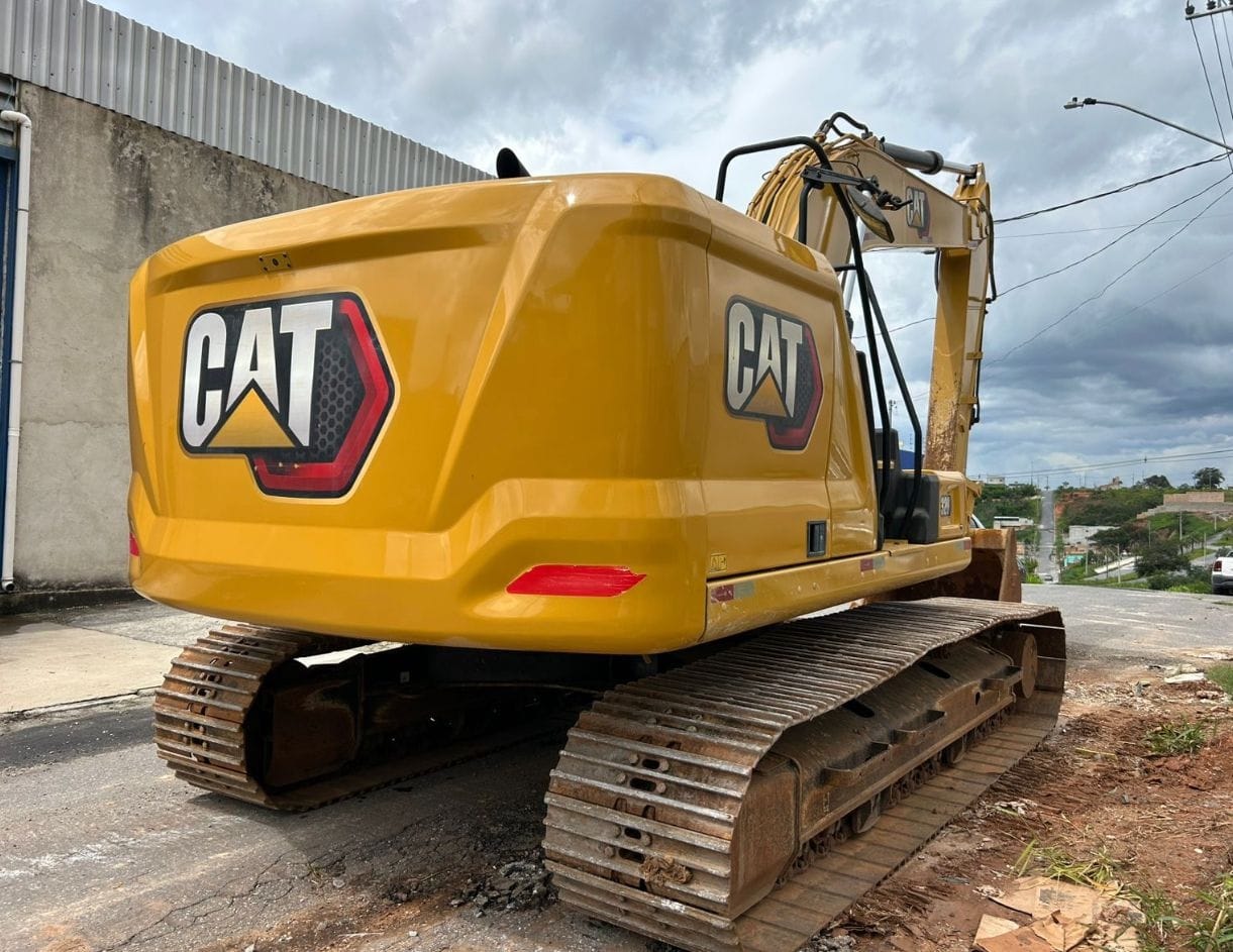 Escavadeira Caterpillar 320 2022 - Imagem 4