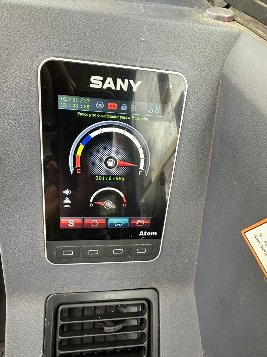 Escavadeira SANY SY135 C - Imagem 6