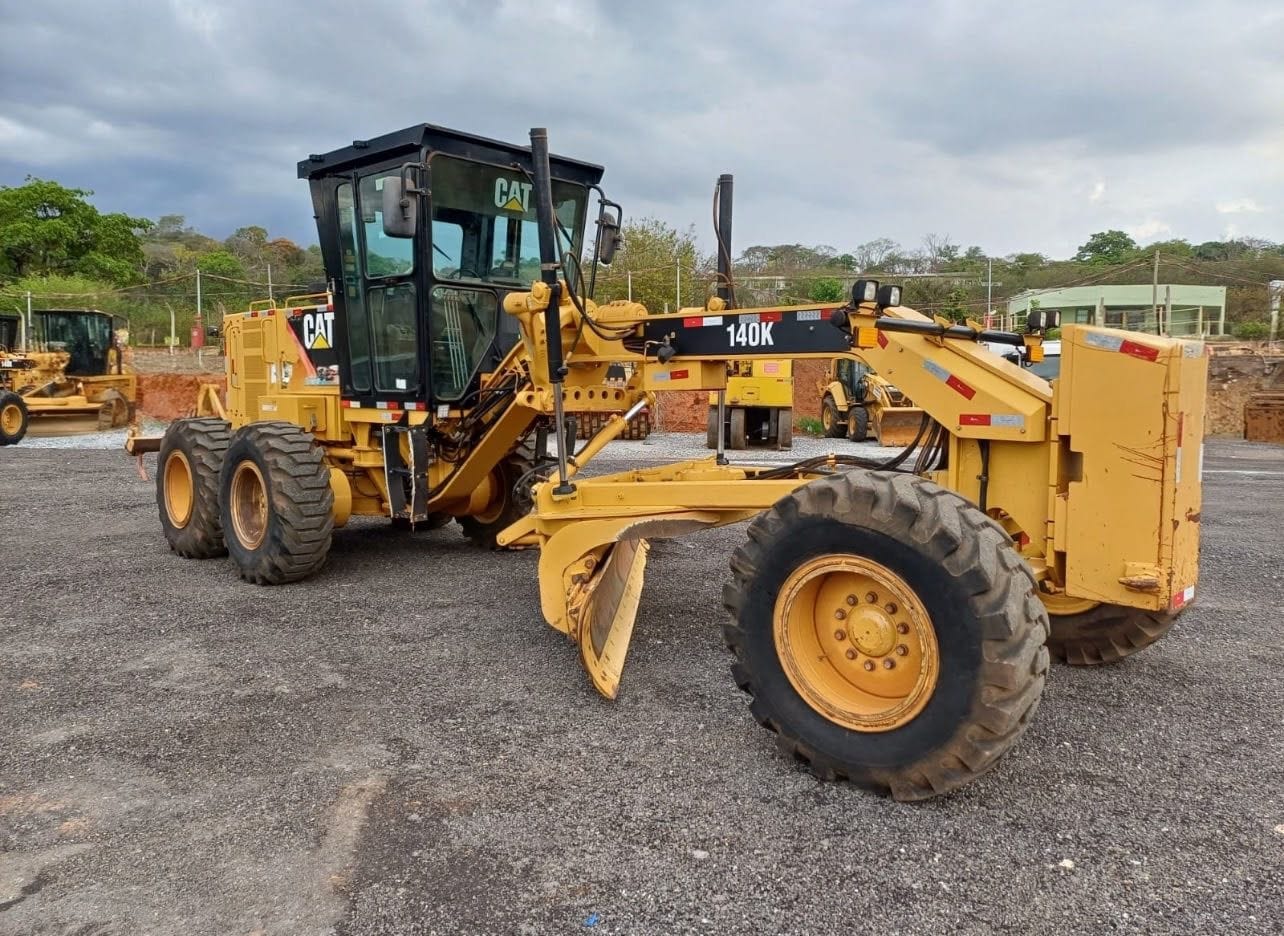 Motoniveladora Caterpillar 140K 2018 - Imagem 1