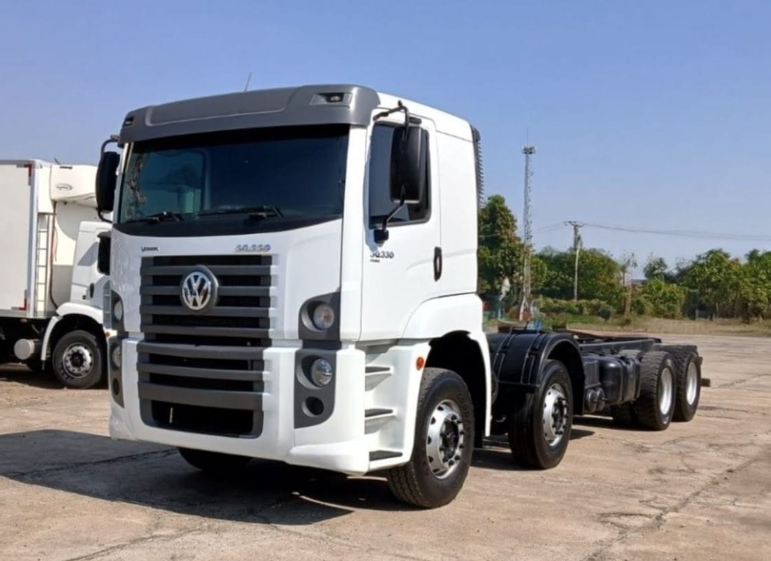 Caminhão Volkswagen 30.330 2022 - Imagem 1