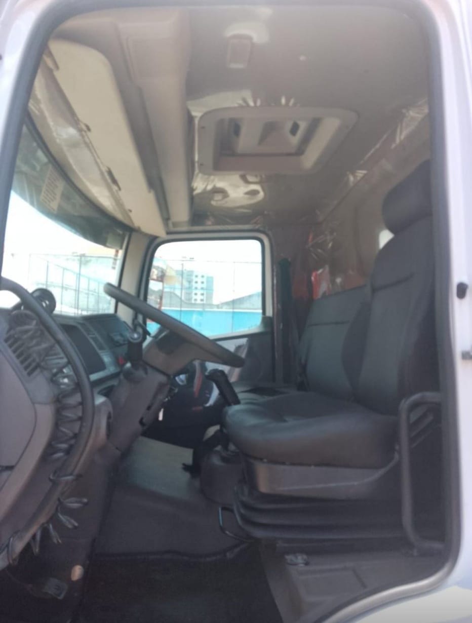 Caminhão Volkswagen 17.280 2016 - Imagem 6