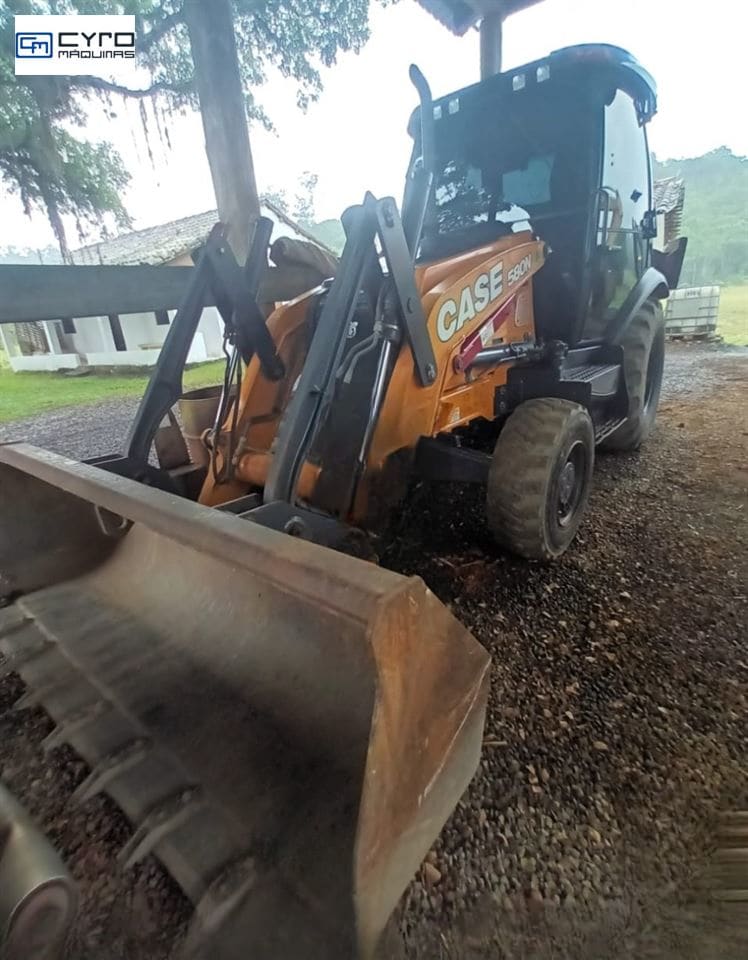 Retro Escavadeira Case 580N 2018 - Imagem 2