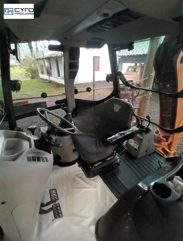 Retro Escavadeira Case 580N 2018 - Imagem 3