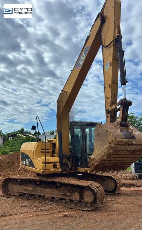 Escavadeira Caterpillar 312DL 2008 - Imagem 2