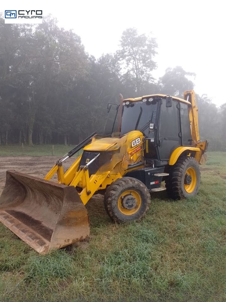 Retro Escavadeira JCB 3CX 2019 - Imagem 1