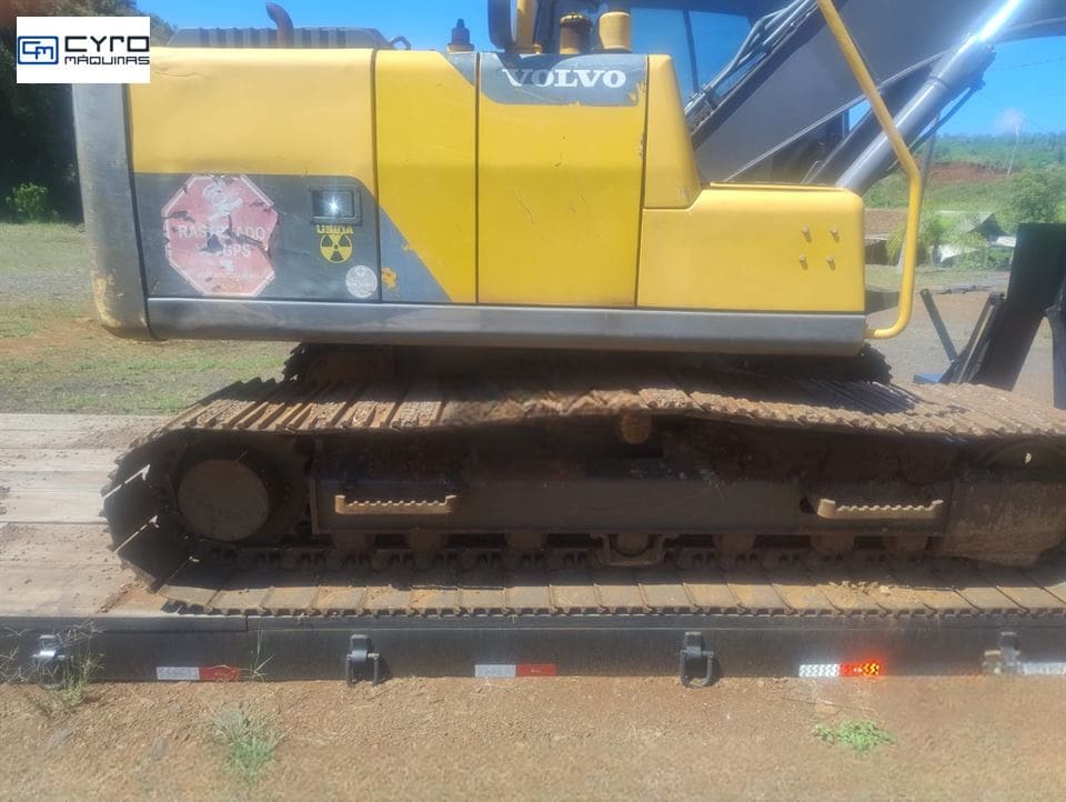 Escavadeira Volvo EC140DL 2021 - Imagem 4