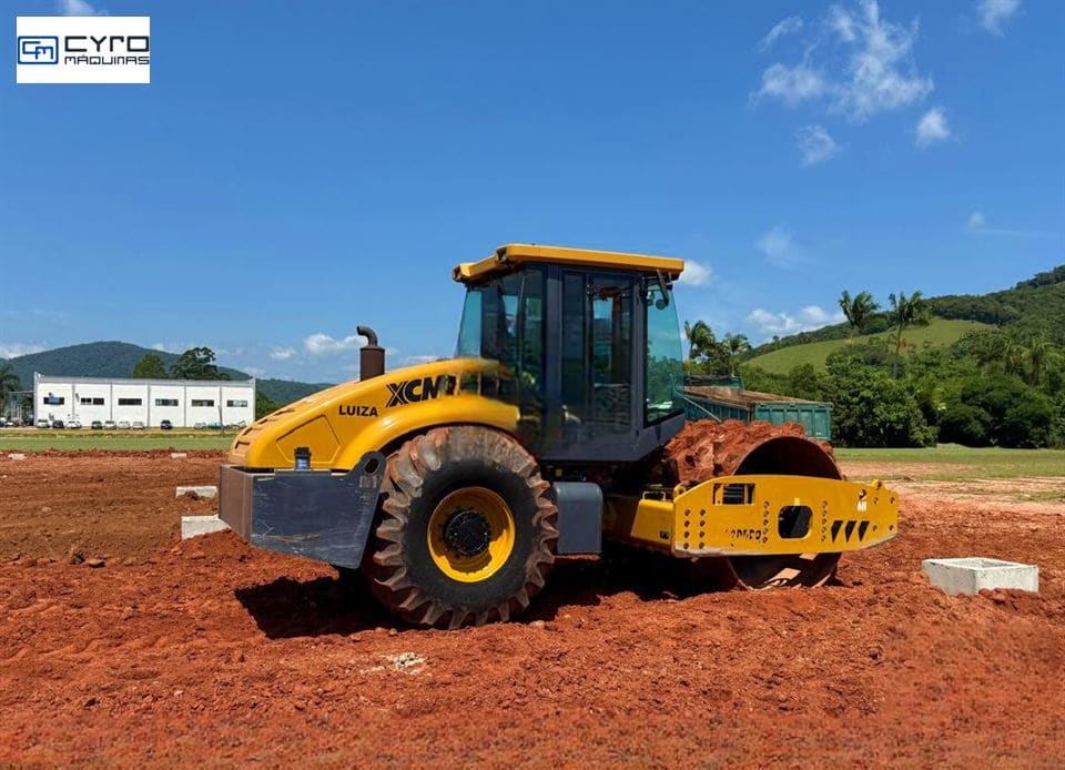 Rolo Compactador XCMG XS122PDBR 2022 - Imagem 1