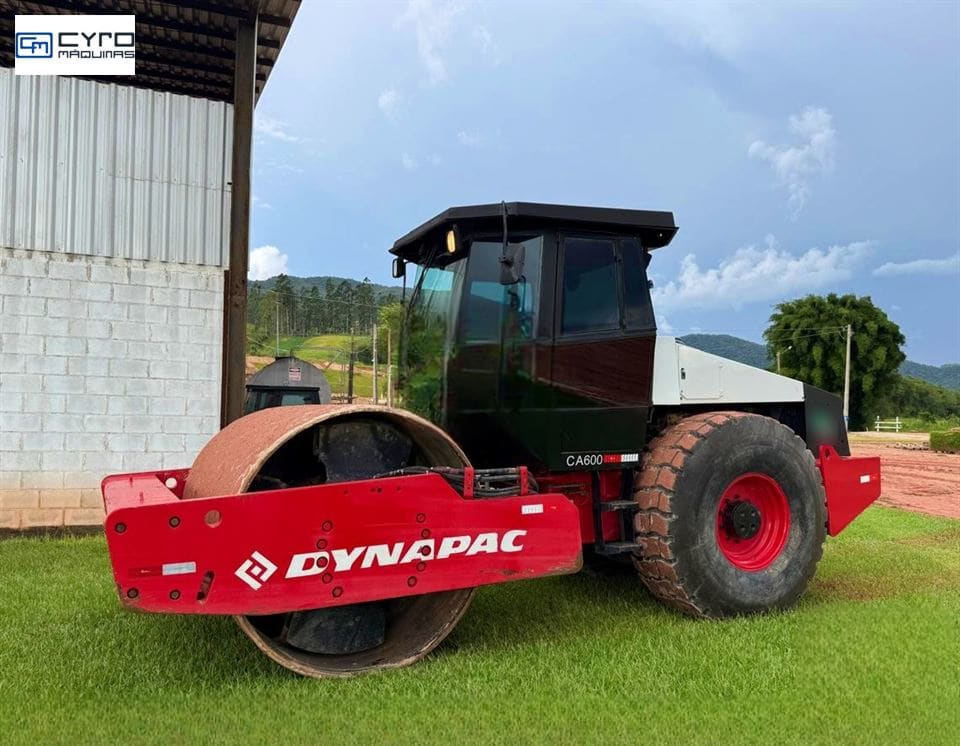 Rolo Compactador Dynapac CA600 2010 - Imagem 1