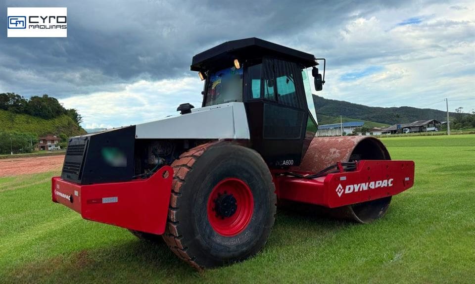 Rolo Compactador Dynapac CA600 2010 - Imagem 5